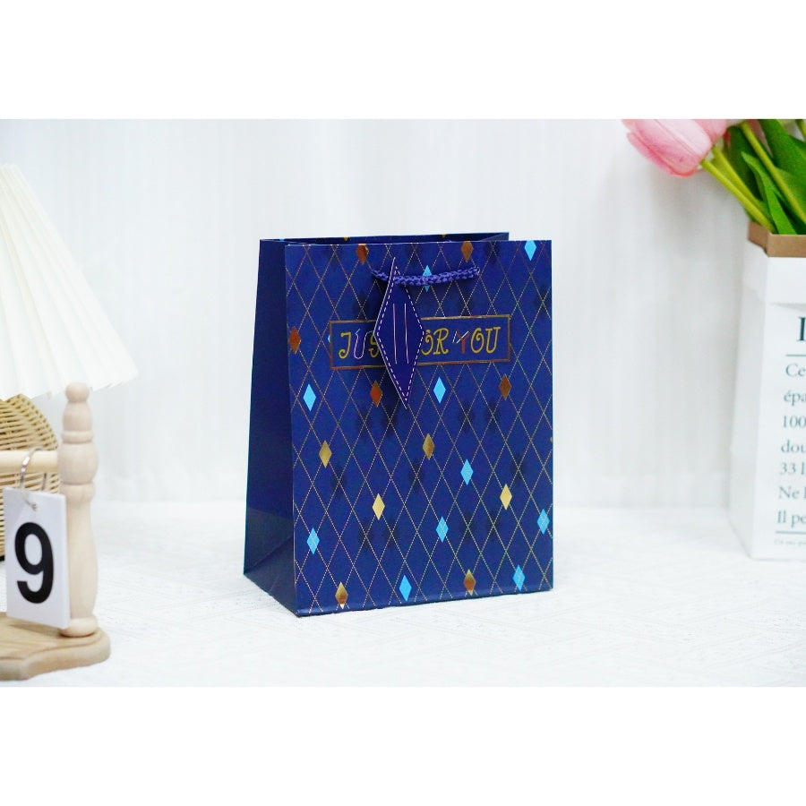 12-pack Beautiful Large Capacity Gift Bags With Handles, Reusable And Stylish, Multi-purpose Color Mix For Gift Wrapping