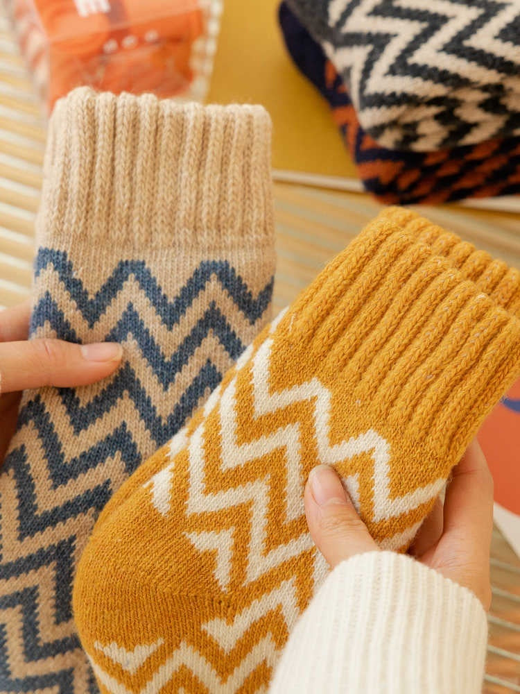 Winter Mid-calf Plus Velvet Thickened Wool Home Socks