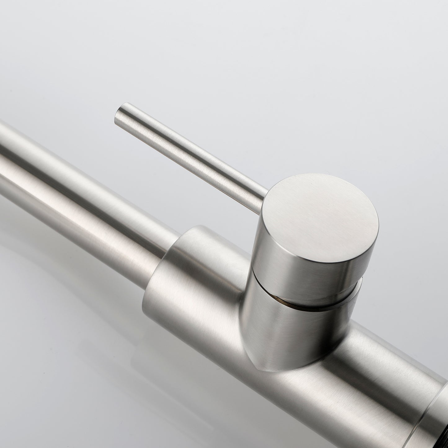 Single Handle High  Pull Out Kitchen Faucet, Single-stage Stainless Steel Kitchen Sink Faucet, With Pull Down Spray