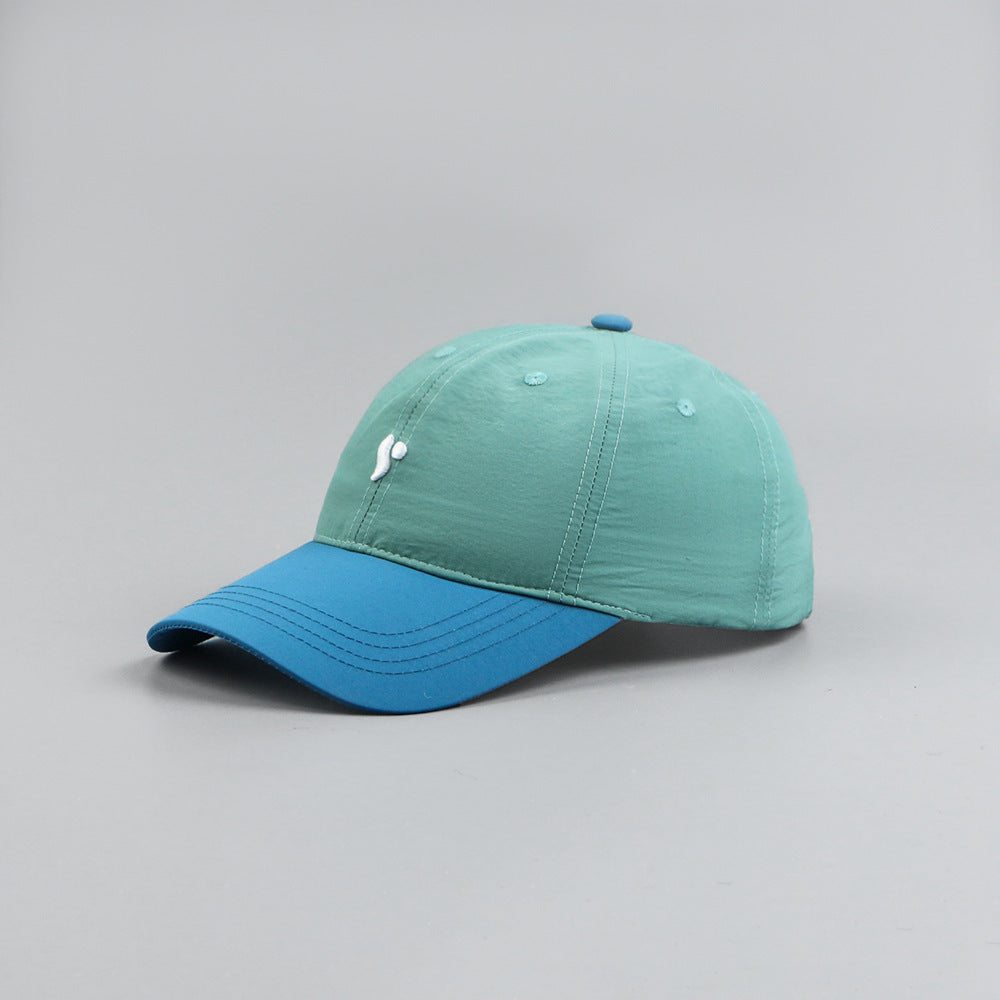 Men's And Women's Soft Top Face-looking Peaked Cap