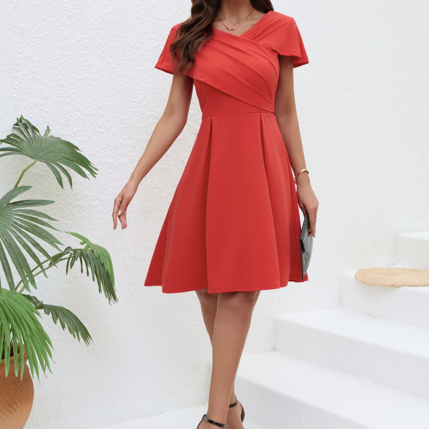 Women's Solid Color Pleated V-neck Slim Fit Waist Cinched A-line Dress