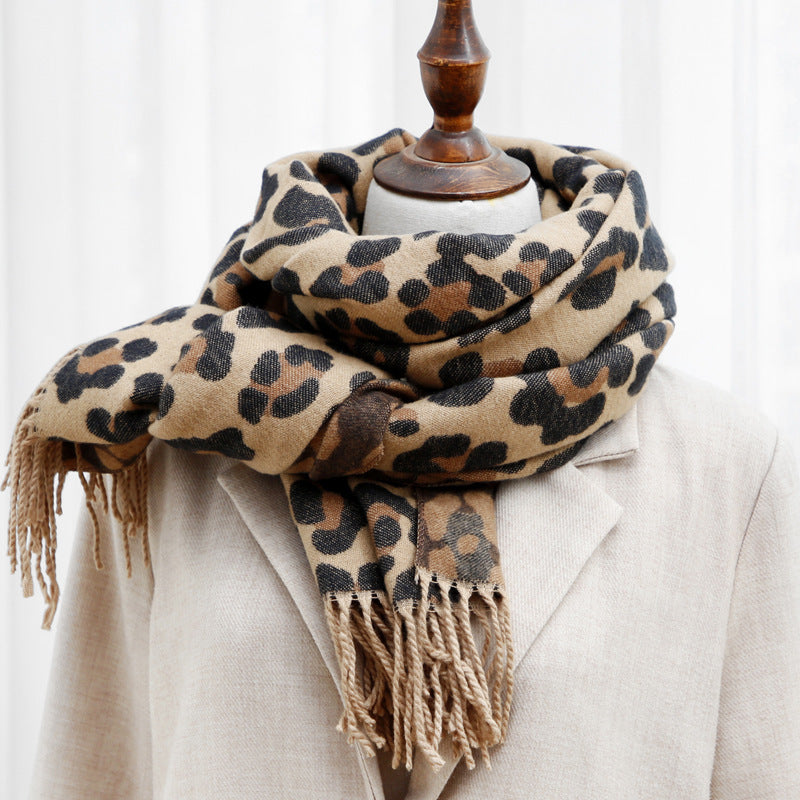 Double-sided Leopard Print Scarf With Thick Tassels  Cashmere To Keep Warm