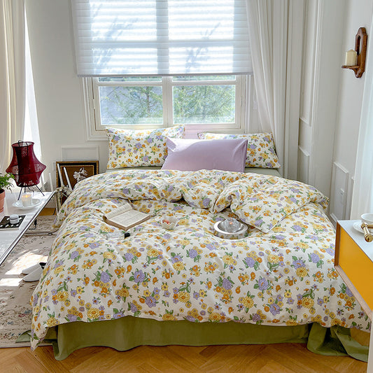 Three Or Four Piece Set Of Small Floral Bed