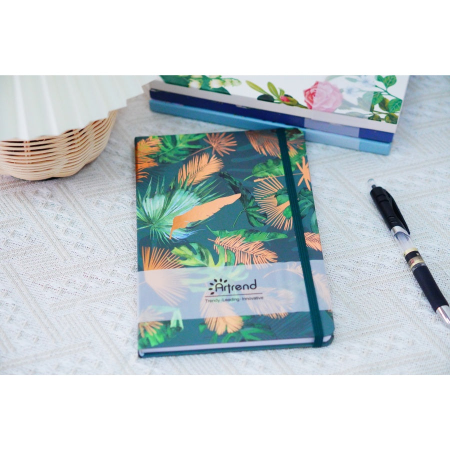 Business Gift Box Set With Elastic Notebook Strap Portable Leather And Paper Cover Hand Account Book For Note Taking